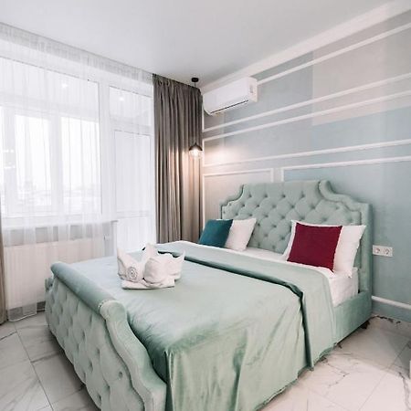 Royal Tower Vip Smart Apartments 1 Kiev Dış mekan fotoğraf