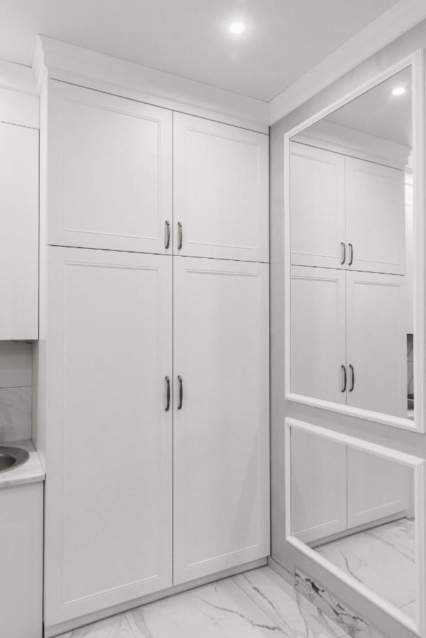 Royal Tower Vip Smart Apartments 1 Kiev Dış mekan fotoğraf